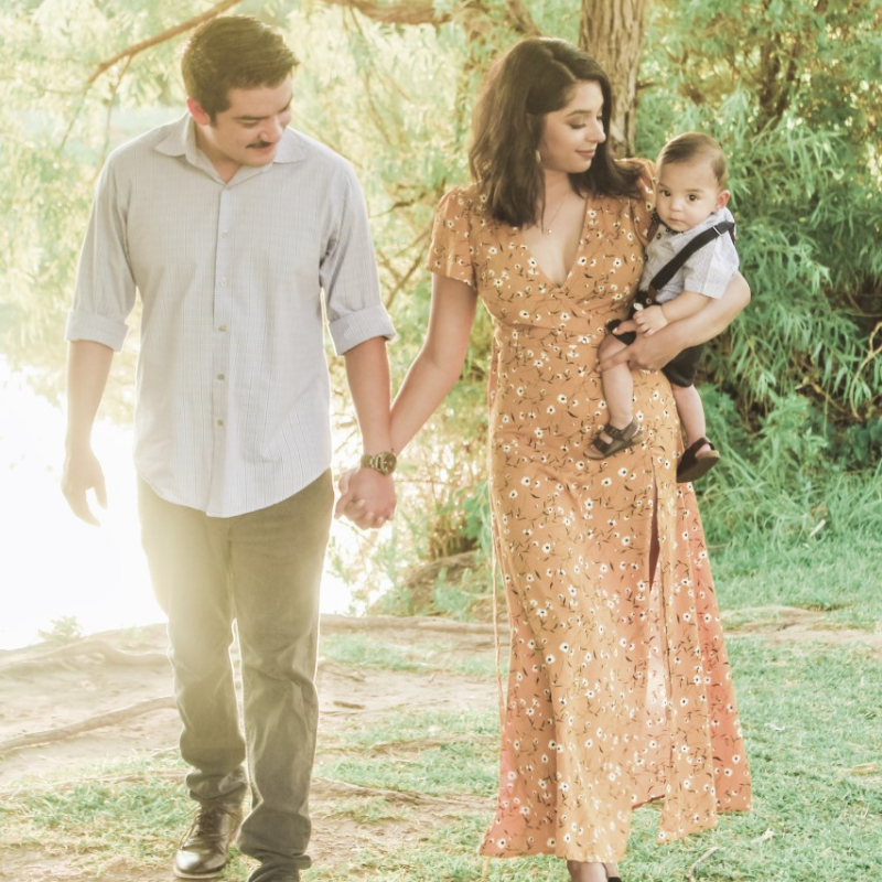 Alyssa, her husband, and Noah